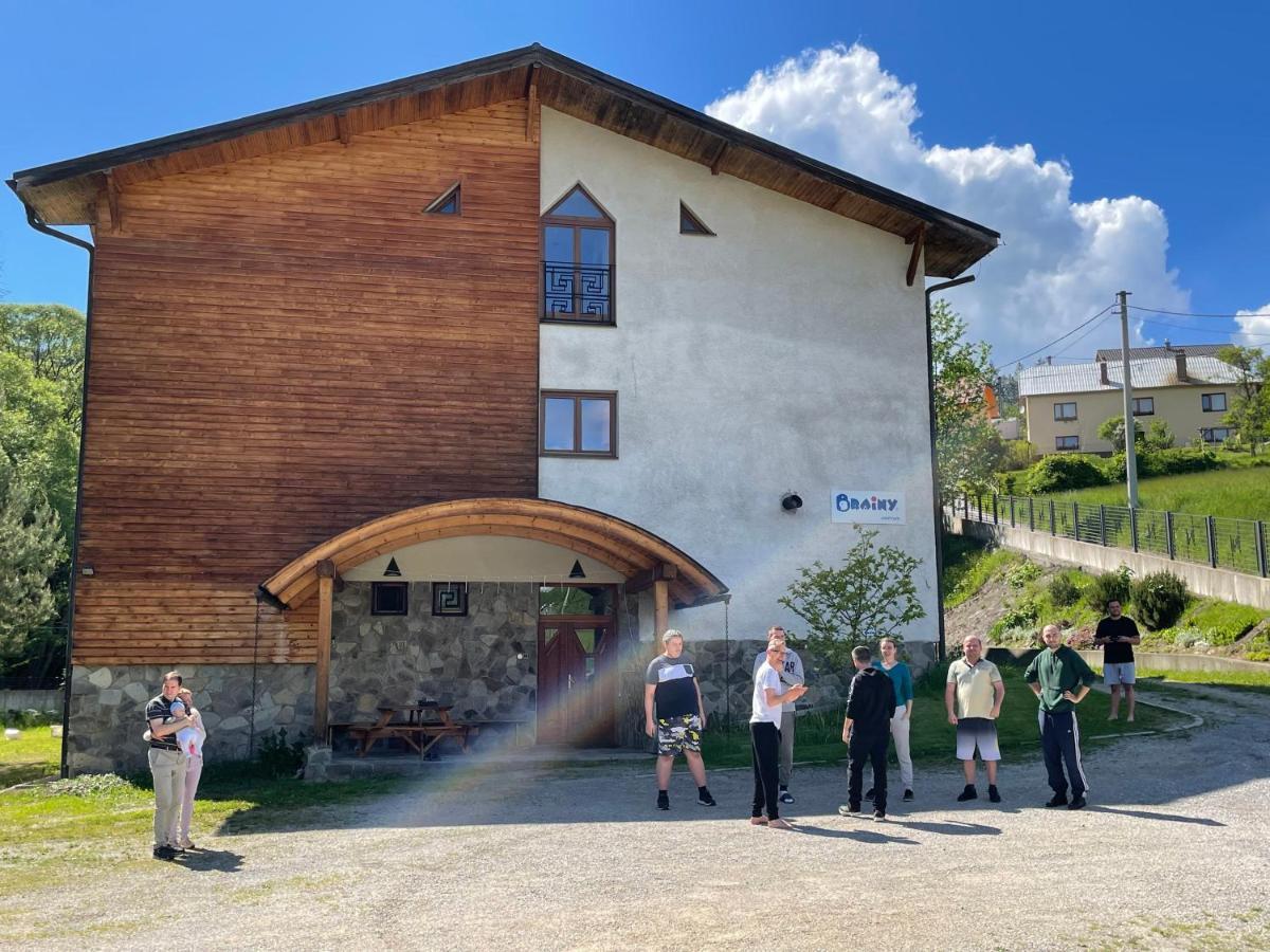Hotel Brainy Krasno nad Kysucou Екстер'єр фото