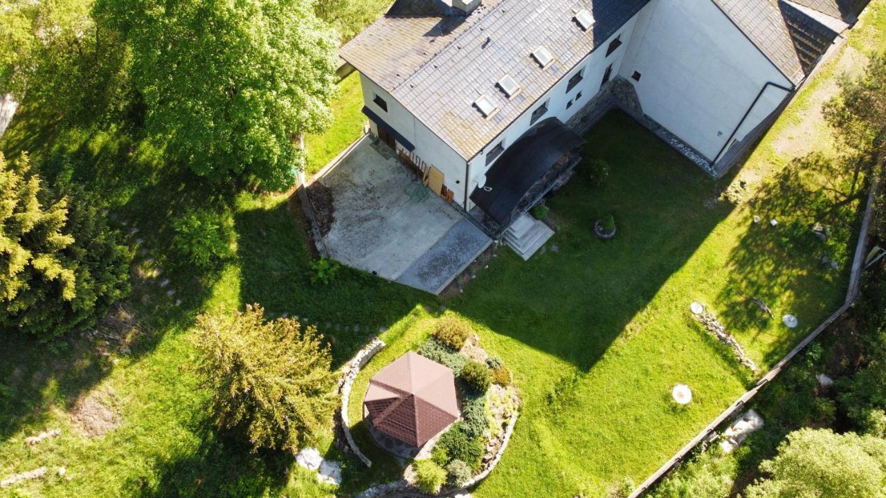Hotel Brainy Krasno nad Kysucou Екстер'єр фото