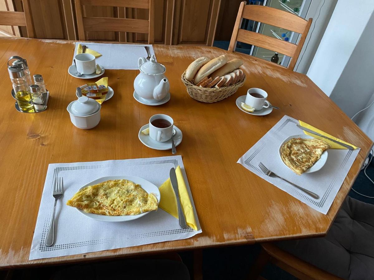 Hotel Brainy Krasno nad Kysucou Екстер'єр фото